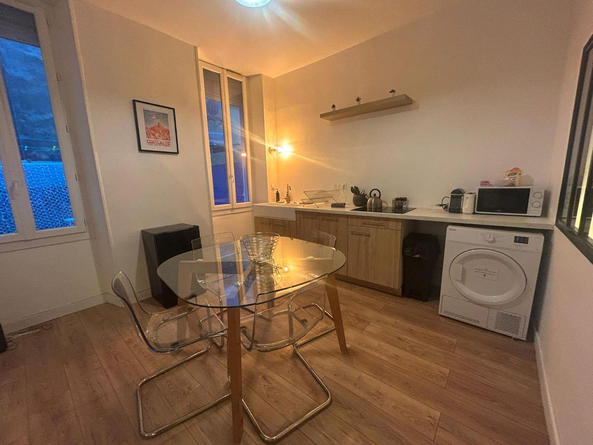 Chez Marie Et Romain- Appartement De Charme Au Coeur De La Joliette Proche Panier Centre Ville Marseille Extérieur photo
